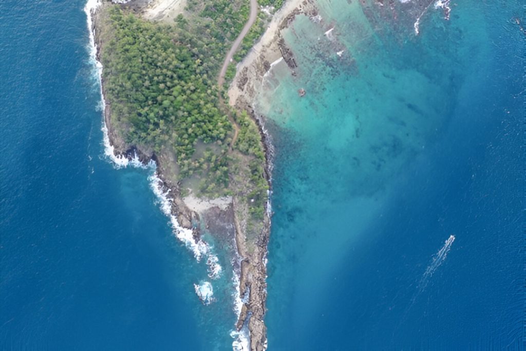 sisi bagian ujung pulau nasi (1)